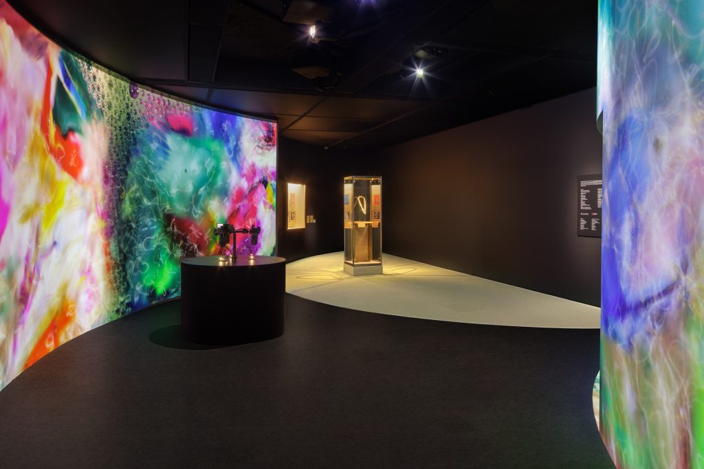 Bvlgari Kaleidos: A Vibrant Celebration of Color and Craftsmanship in Tokyo