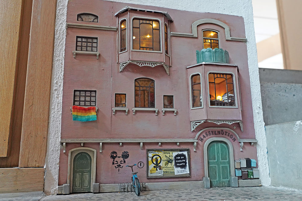 Mini creations by Swedish artists ‘Anonymouse,’ dubbed ‘Banksy Mouse,’