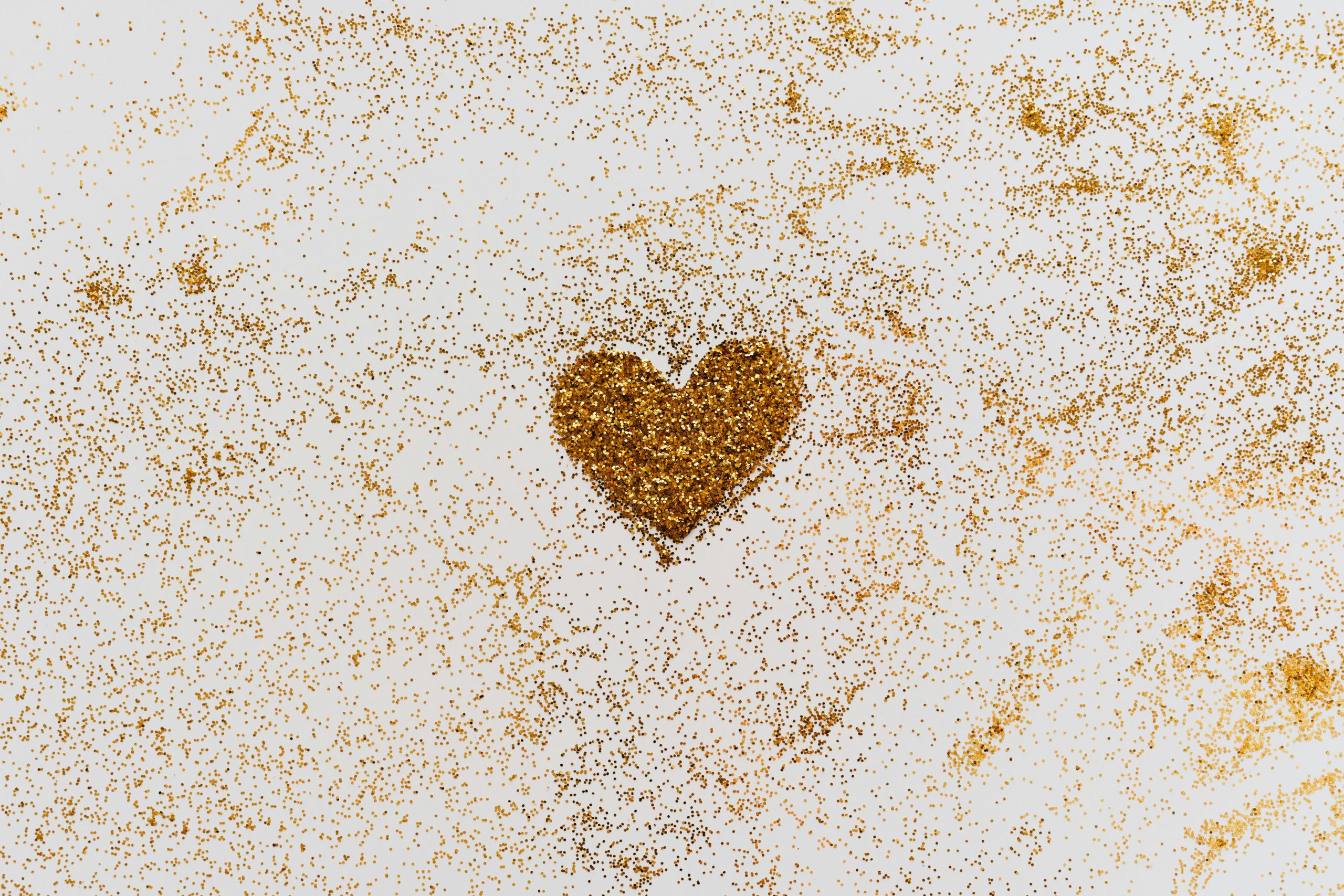 Glitter Art: Sparkle, Calm, and Creativity in Every Hand