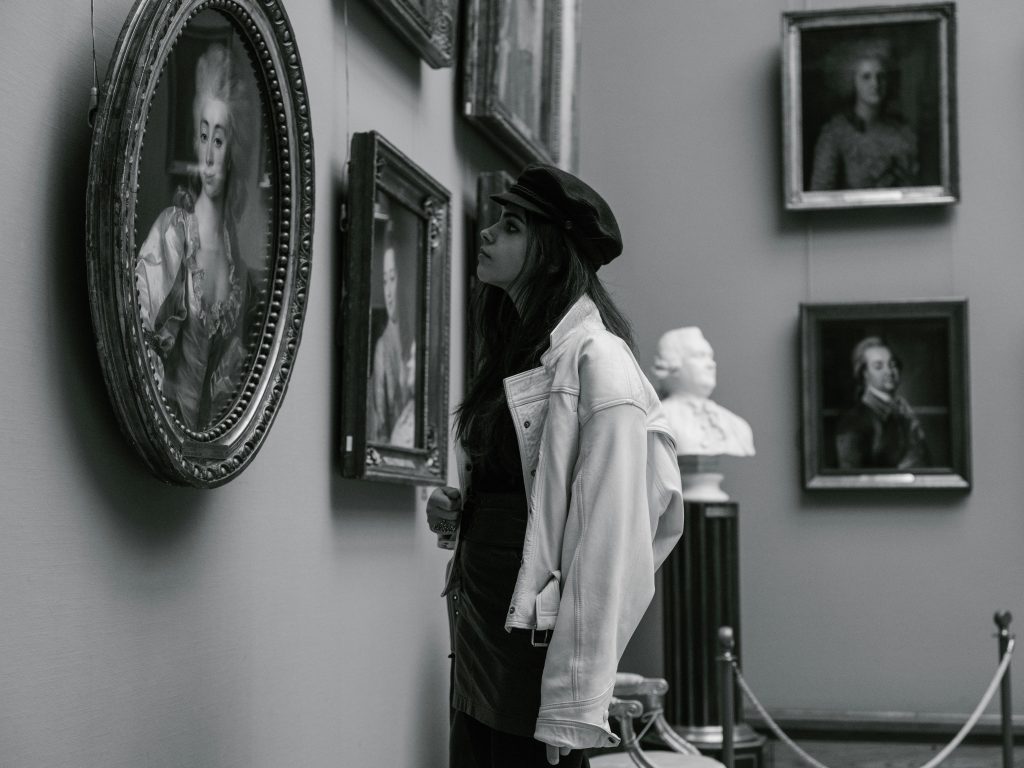 How to Read a Painting: Unlocking Stories on Canvas