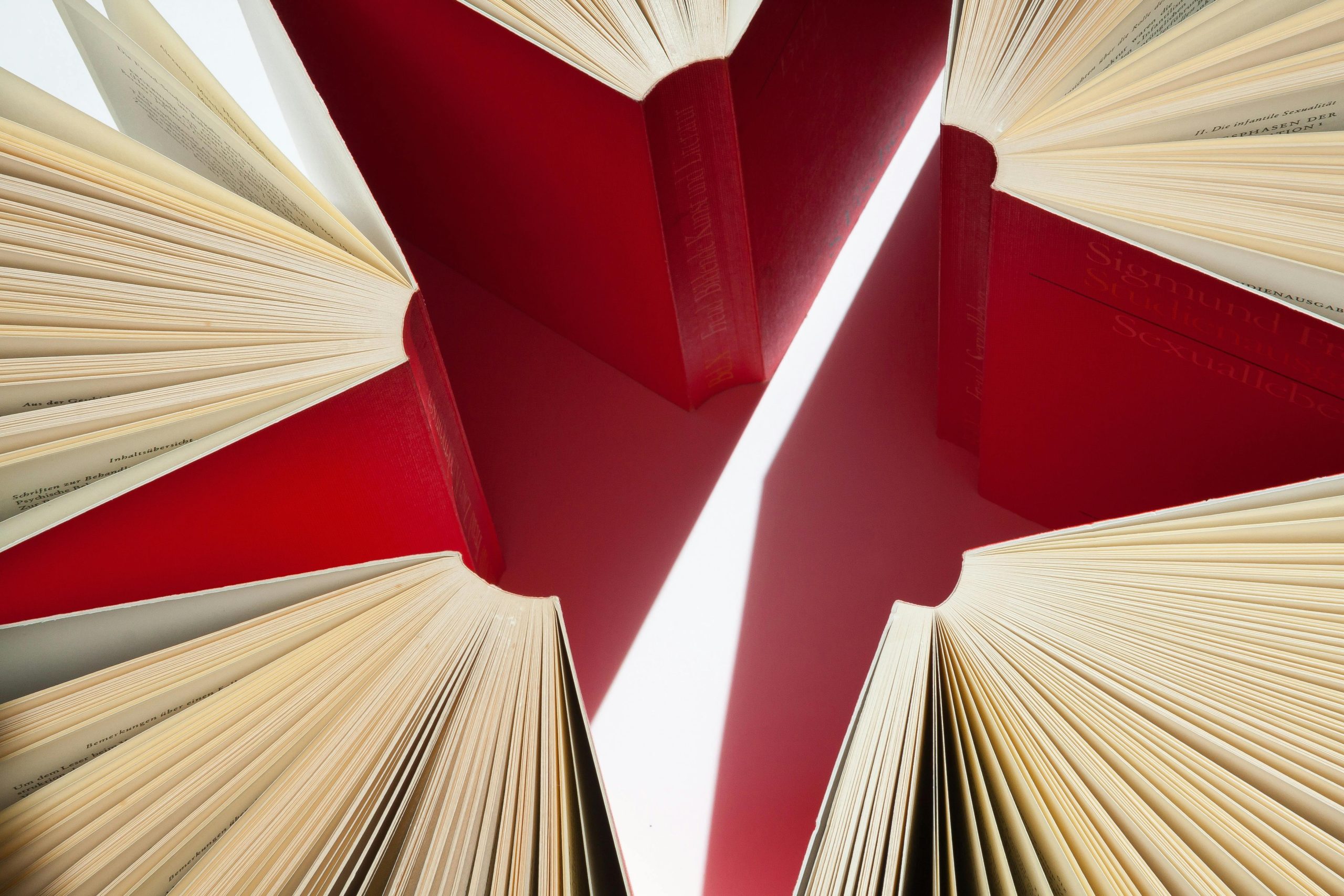 15 Must-Read Art Therapy Books