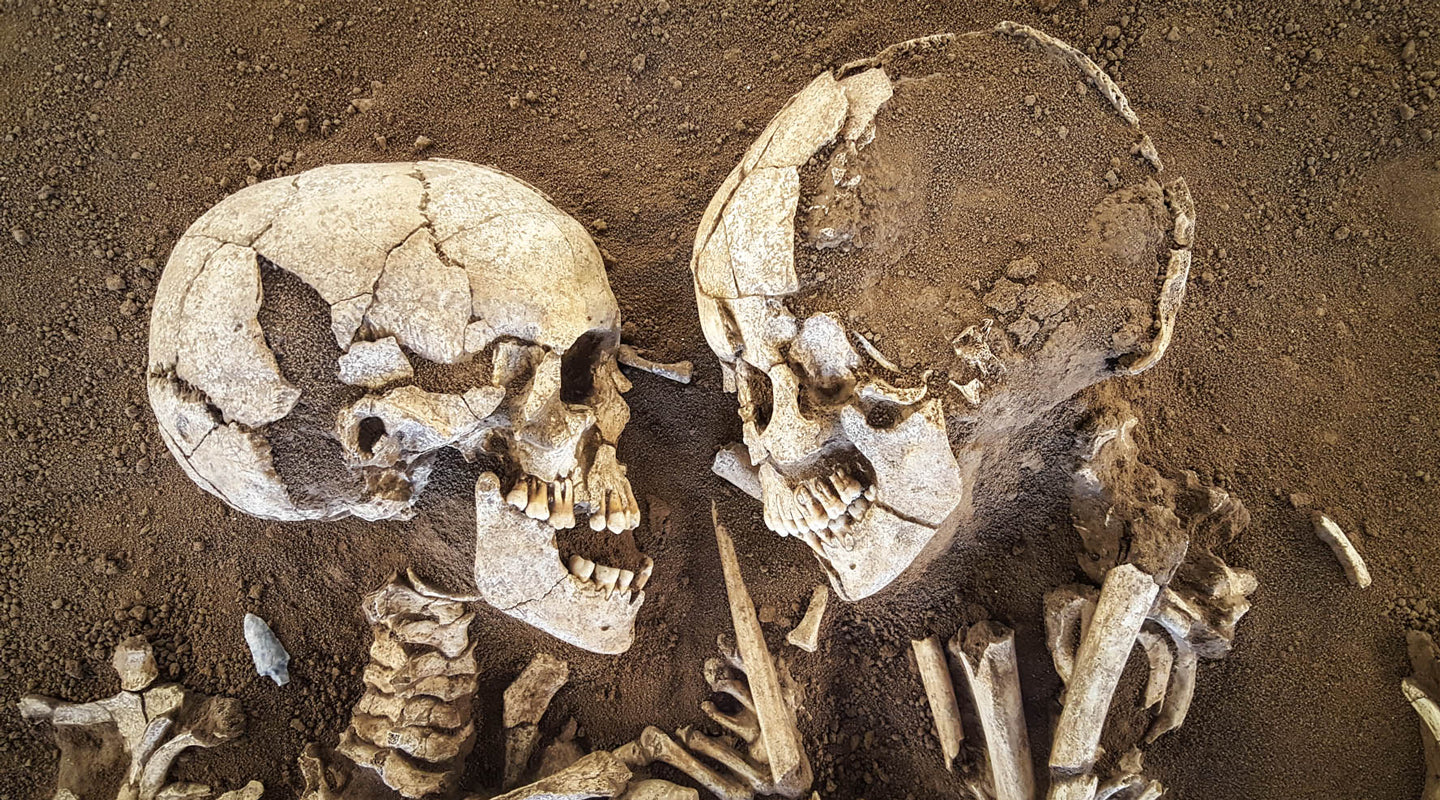 The Lovers of Valdaro: The Neolithic Couple Locked in an Eternal Embrace That Still Inspires Artists Today